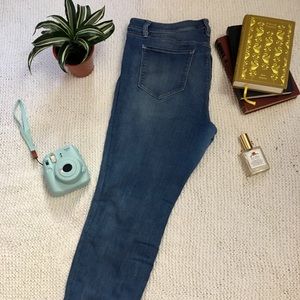 Pair of light/medium wash Ann Taylor denim